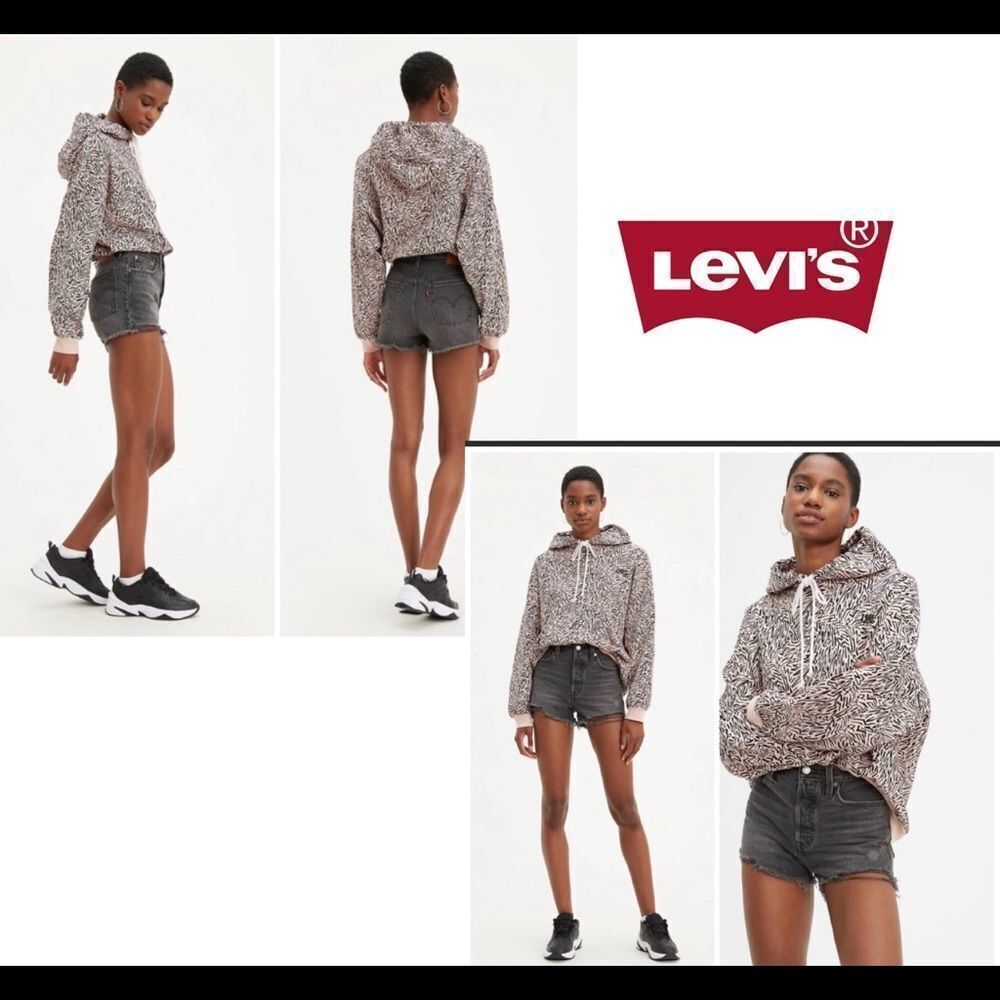 Levi’s women’s 501 black button fly jean denim shorts Sz 27